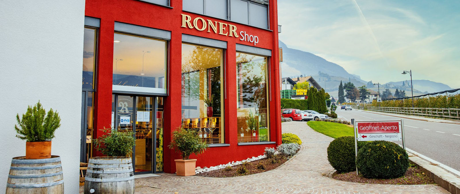 Eingangsbereich Roner � Distillerie